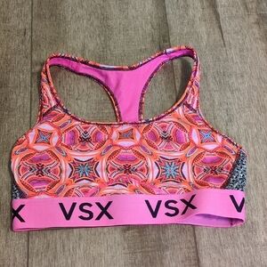 VSX sports bra size medium